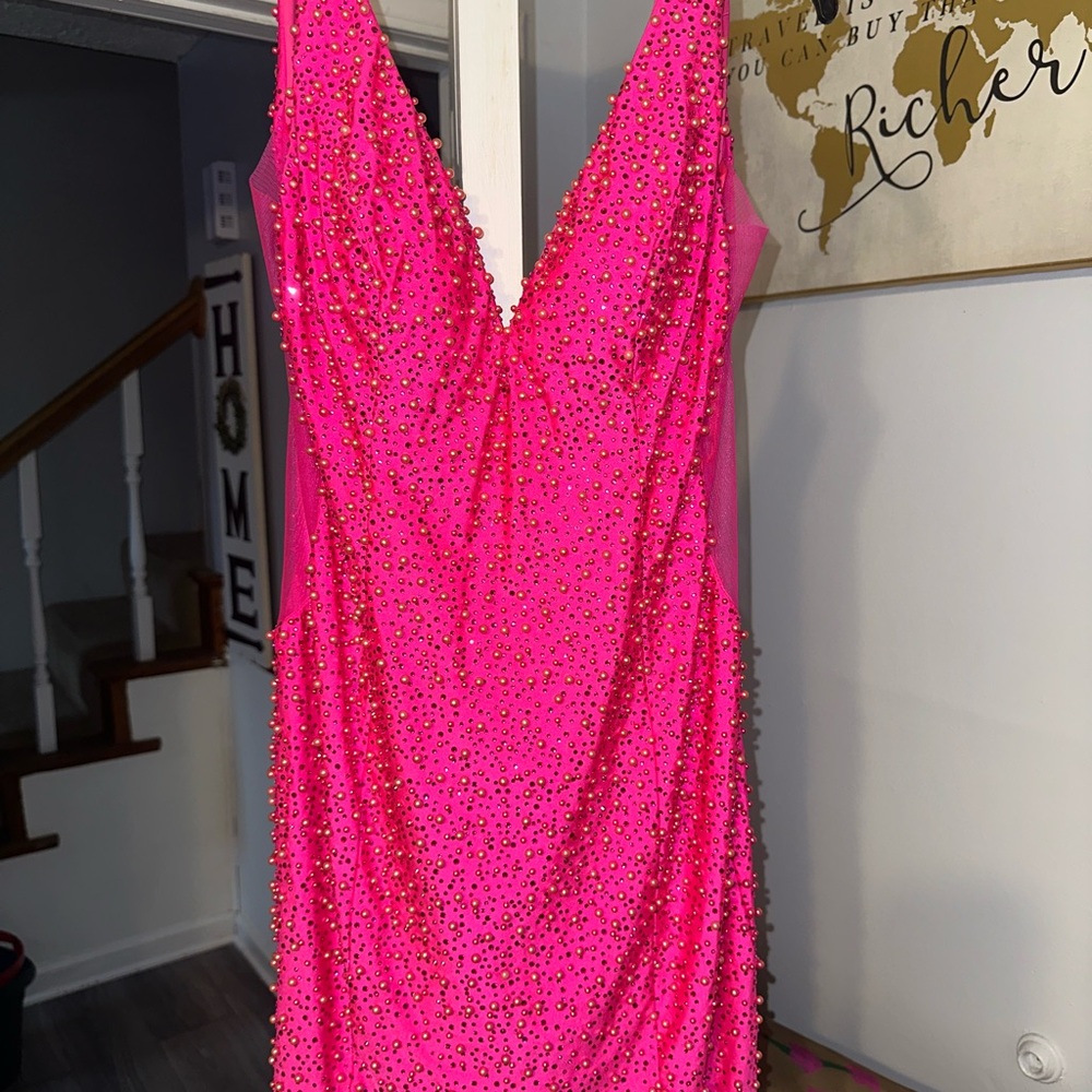 Vibrant Fuchsia Sequin Dress 💖✨